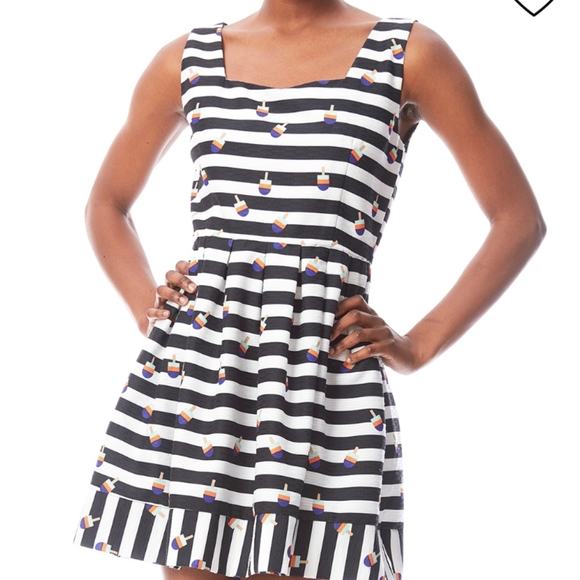 Kling red and white stripe icecream fit and flare dress - Picture 3 of 10